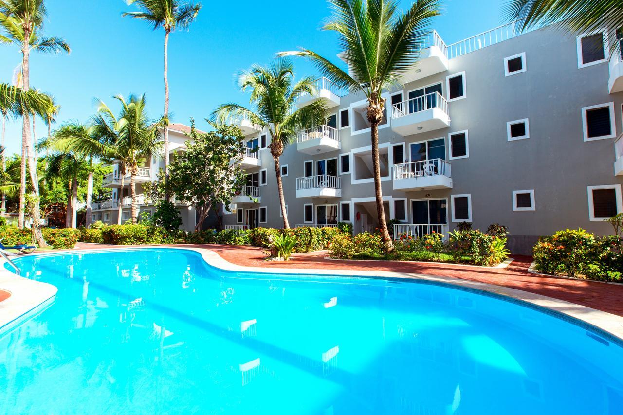 Hotel Fiesta Deluxe Punta Cana Exterior photo